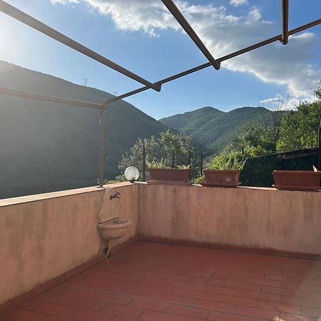 Casa Belvedere A Valle San Martino Di Spoleto Luaran gambar