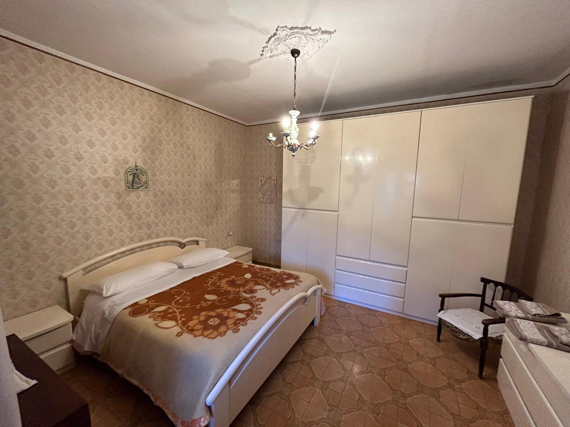 Casa Belvedere A Valle San Martino Di Spoleto Luaran gambar