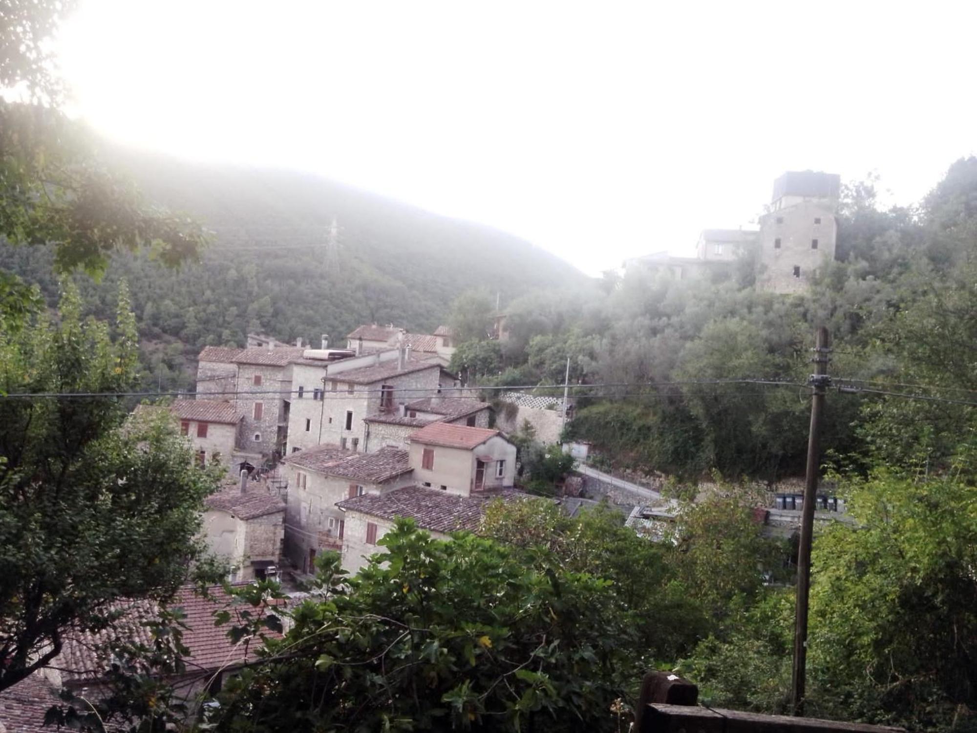 Casa Belvedere A Valle San Martino Di Spoleto Luaran gambar