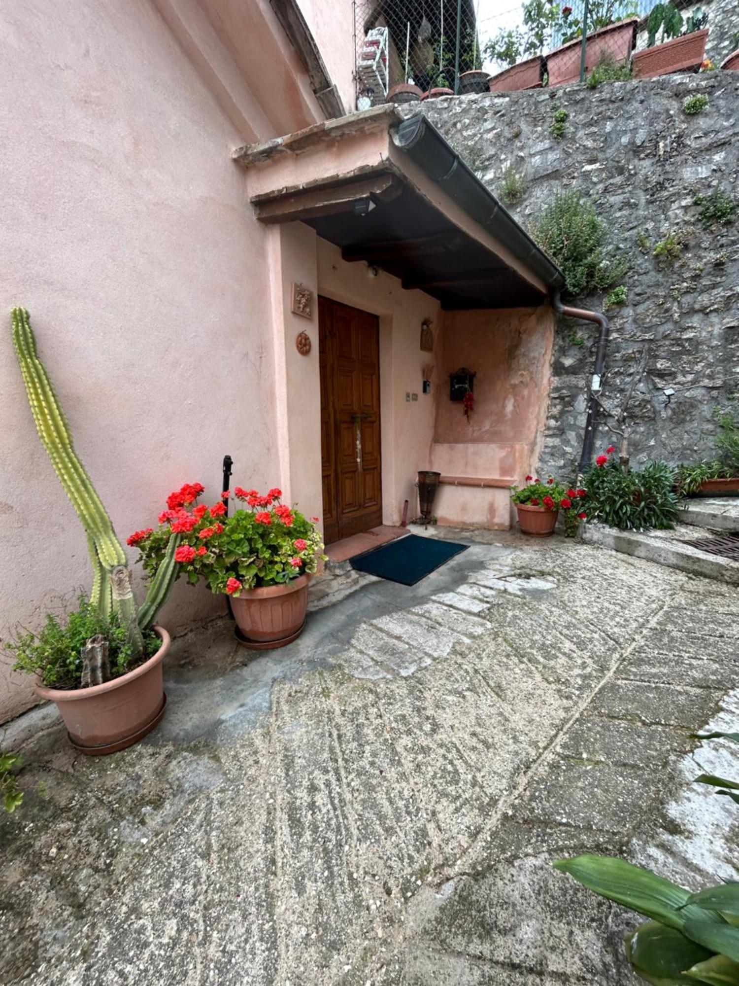 Casa Belvedere A Valle San Martino Di Spoleto Luaran gambar